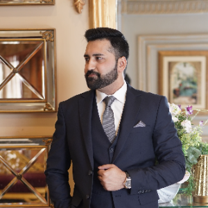Usama T. - Tutor in Nuneaton