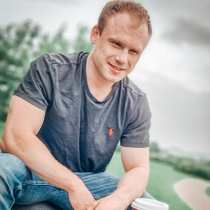 Arseniy Martin - Tutor in Milton Keynes