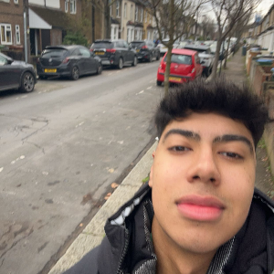 Adam L. - Tutor in London