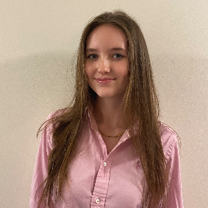 Liv S. - Tutor in Ascot