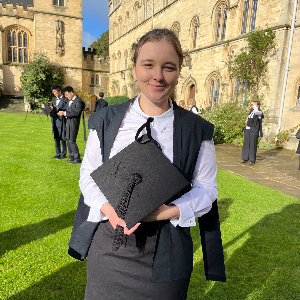 Alice P. - Tutor in Reading