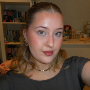 Molly B. - Tutor in Durham