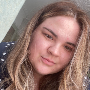 Elle H. - Tutor in Wolverhampton